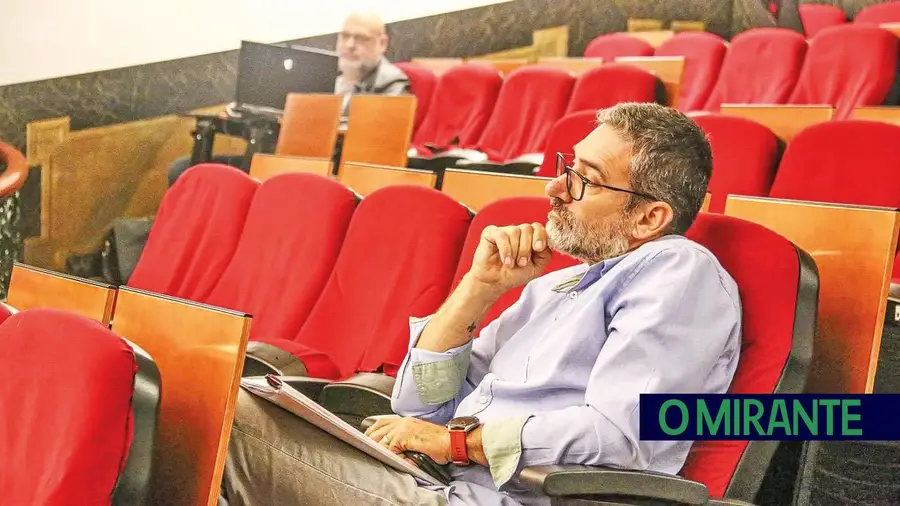 Obras na Urbanização Quinta do Lagar motivam novas queixas