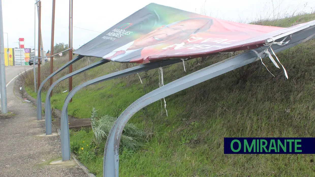 Mais imagens dos efeitos da Depressão Kristin em Tomar 