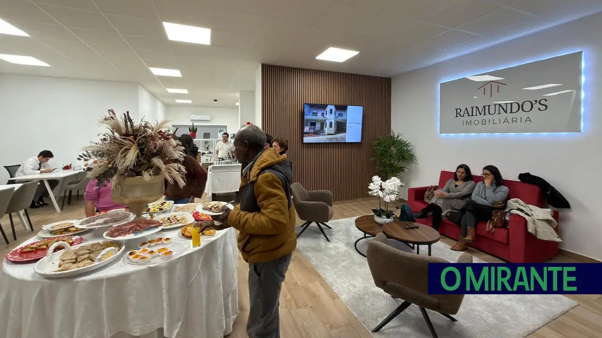 Raimundo's Imobiliaria inaugura em Abrantes