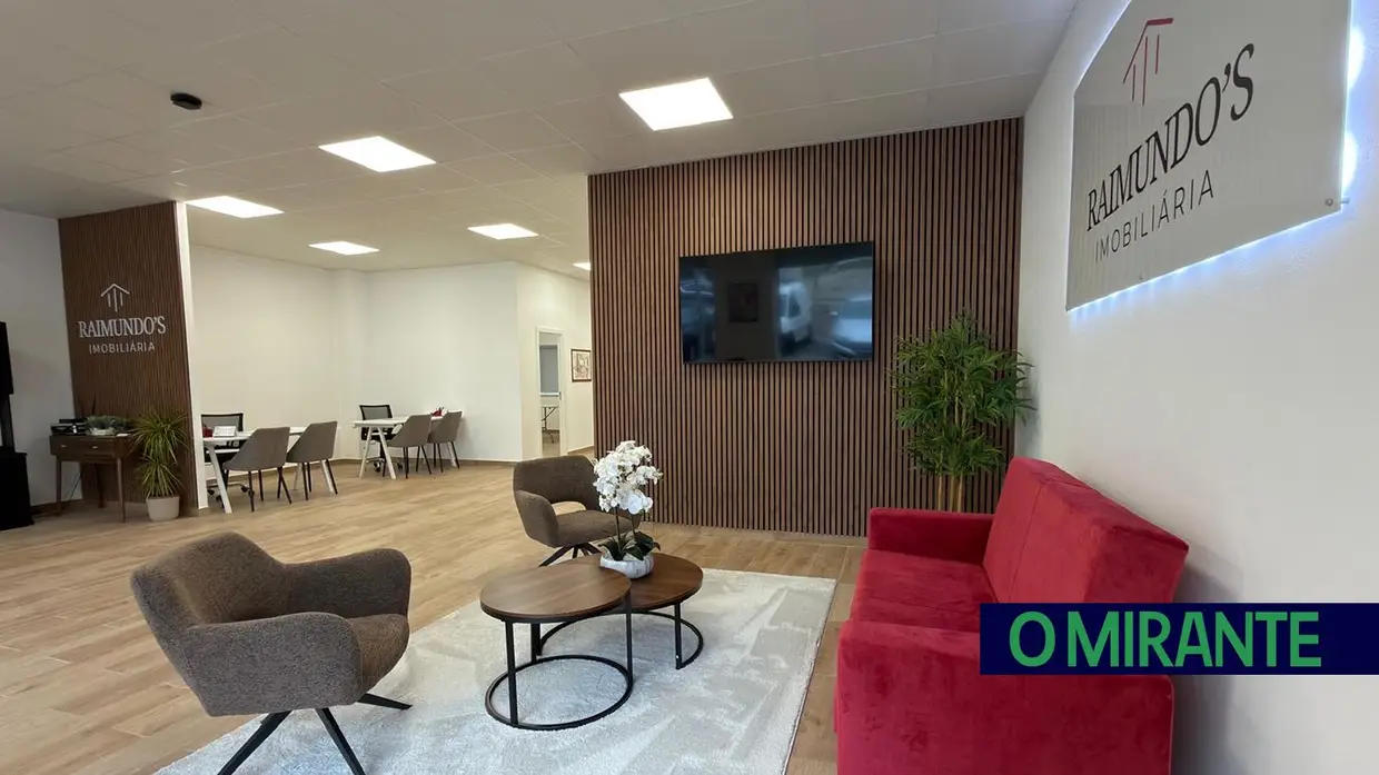 Raimundo's Imobiliaria inaugura em Abrantes