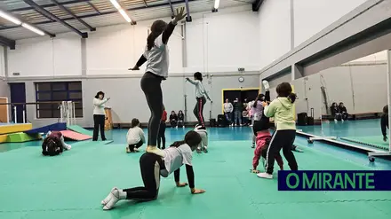Entre piruetas e sorrisos, a ginástica volta a ganhar vida na Chamusca