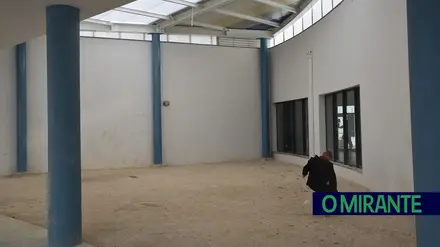Obra aguardada há uma década concluída no Centro Escolar do Carregado