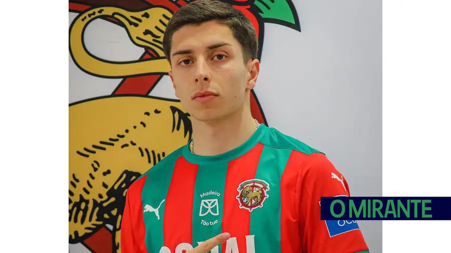 Ribatejano José Melro deixa o Benfica e assina pelo Marítimo