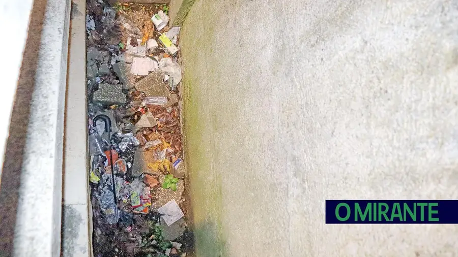 Passagem da Estação do Entroncamento é uma vergonha