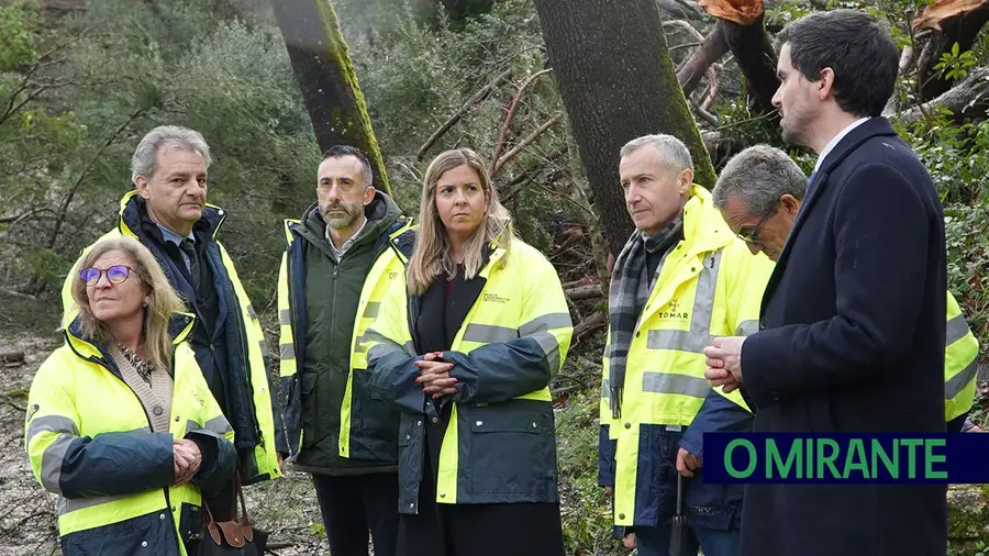 Ministra da Cultura visita património de Tomar após estragos da depressão Kristin