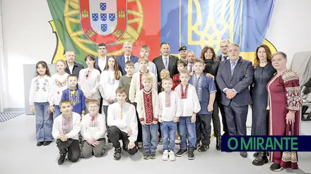 Refúgio para mães e crianças ucranianas em Ourém recebeu visita do primeiro-ministro