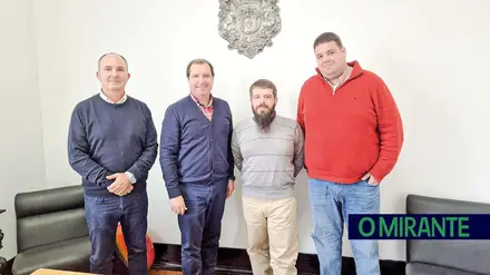 Coruche abre 10 vagas para bombeiros e procura atrair jovens para a carreira