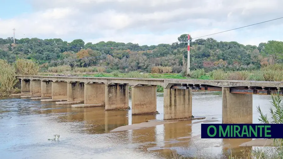 Ponte da Escusa cai no Sorraia e nova travessia sem financiamento