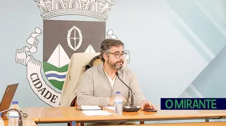 Rio Maior aprova objectivos para futuro com reservas da oposição