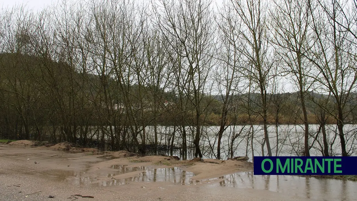 Santarém em alerta máximo com evacuação obrigatória das zonas ribeirinhas
