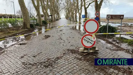 Caudais do Tejo estabilizados e mais de cem vias condicionadas no distrito de Santarém