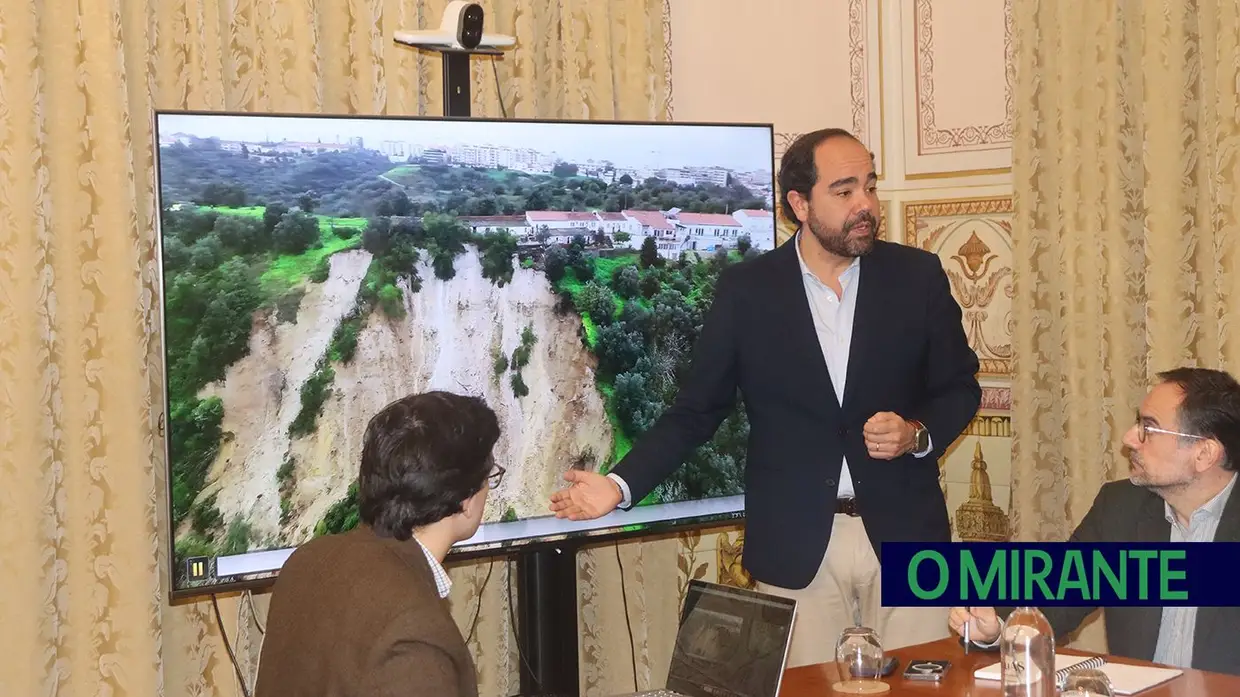 Santarém pede apoio do Governo para responder aos prejuízos das cheias