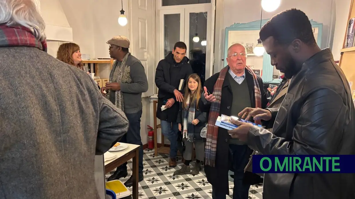 J. L Pires Laranjeira ao Virar da Esquina, em Coimbra, até 23 de fevereiro