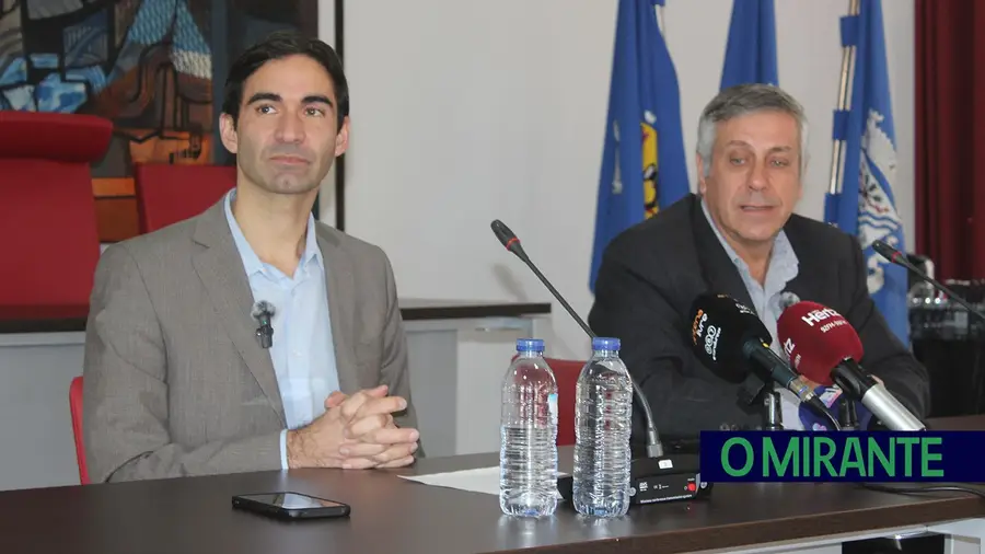 Constância e Barquinha expõem fragilidades da ponte da Praia do Ribatejo