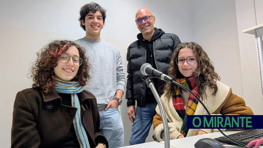 Em VFX a rádio ainda cativa os jovens e ajuda a comunicar