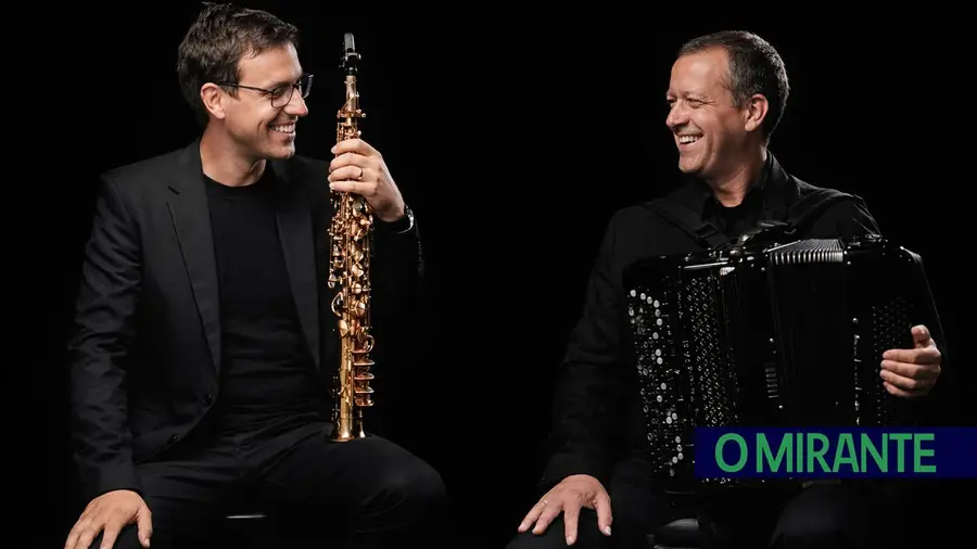 Pedro Santos e João Pedro Silva vencem prémio Carlos Paredes com “Frutos Maduros”