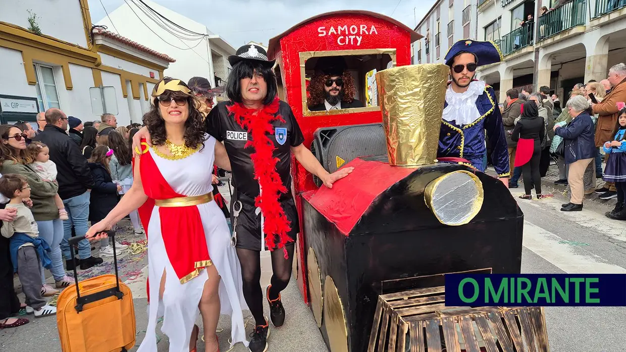 Samora Correia voltou a ser palco do maior Carnaval do Ribatejo