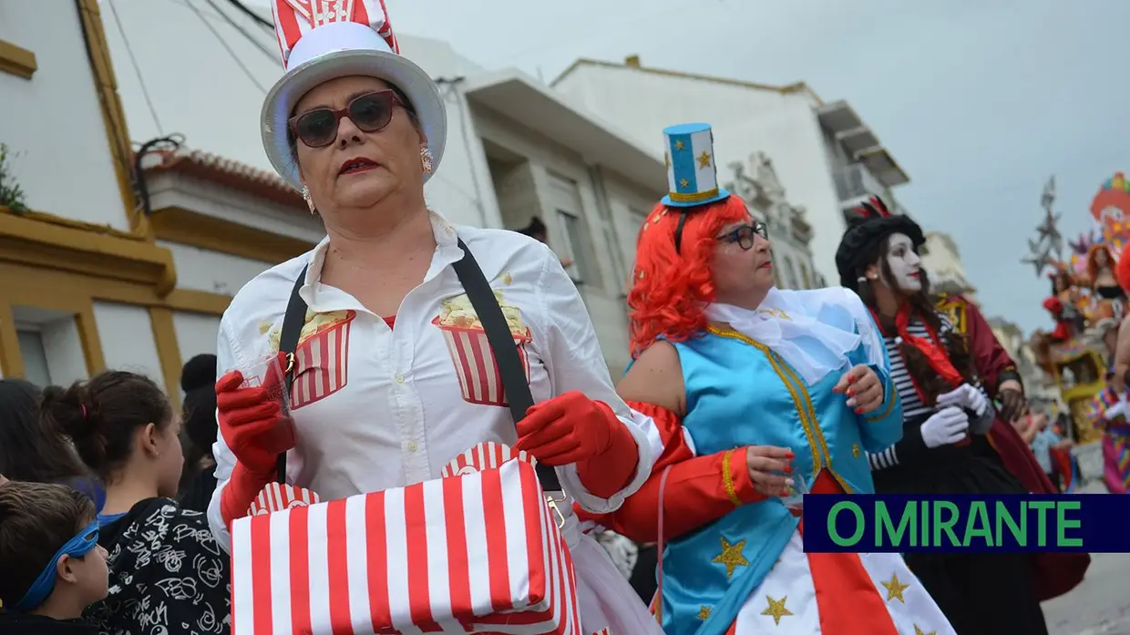 Samora Correia voltou a ser palco do maior Carnaval do Ribatejo