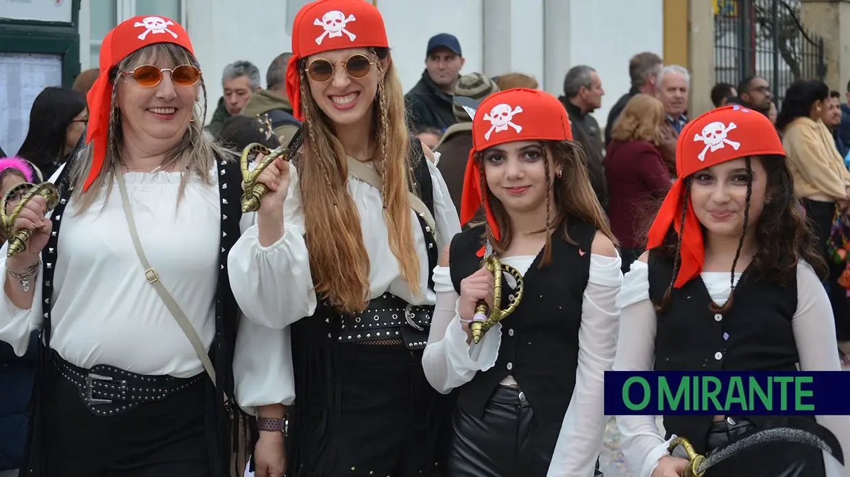 Samora Correia voltou a ser palco do maior Carnaval do Ribatejo