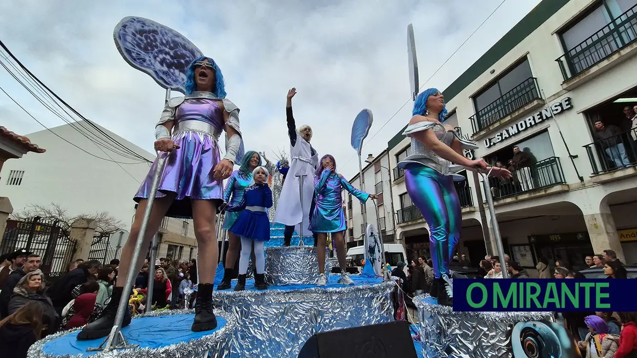 Samora Correia voltou a ser palco do maior Carnaval do Ribatejo