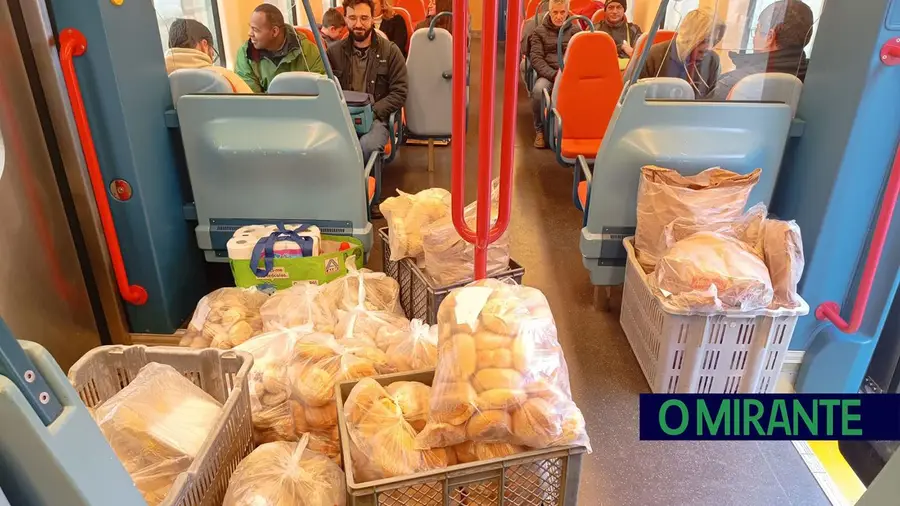 Automotora que garantiu apoio a Valada despede-se com reabertura da estrada