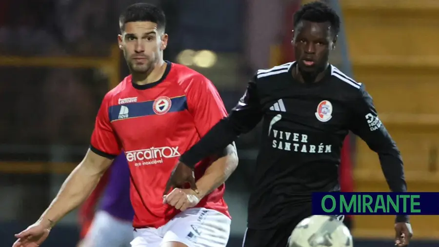 União de Santarém entra a vencer na fase de subida da Liga 3