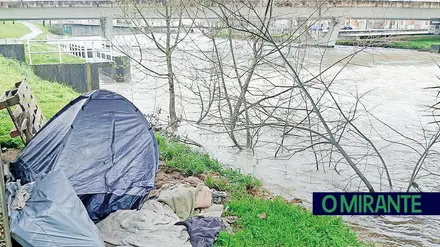 Sem-abrigo a pernoitar debaixo de ponte em Tomar causou preocupação