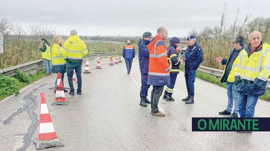 Ponte da Chamusca: entre remendos e camiões, continua à espera de solução definitiva
