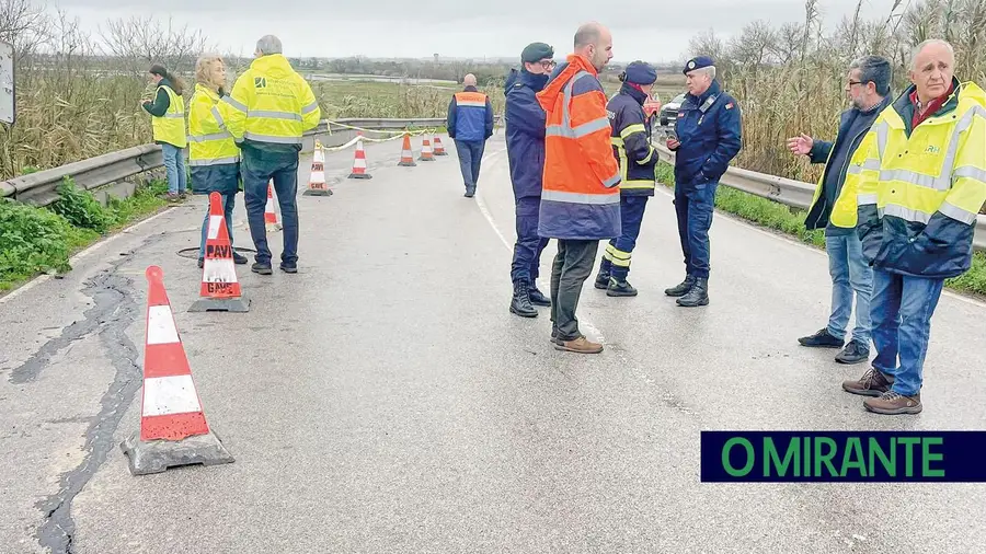 Ponte da Chamusca: remendos não chegam