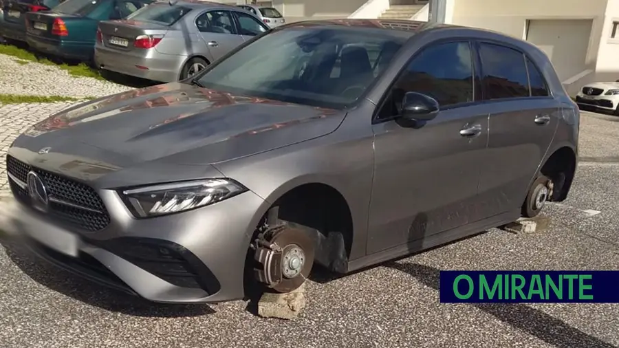 Moradores da Póvoa de Sta. Iria alarmados com furtos de pneus