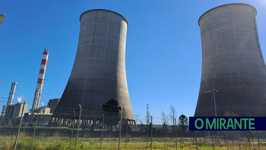 Cental do Pego começa a cair: Tejo Energia avança com demolição da central a carvão em Março