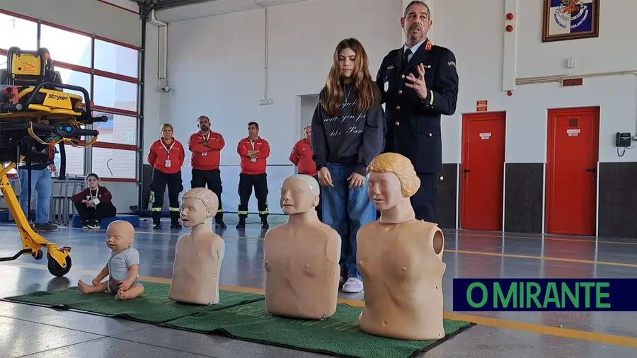 Bombeiros de Samora Correia ministram workshop de suporte de vida pediátrico