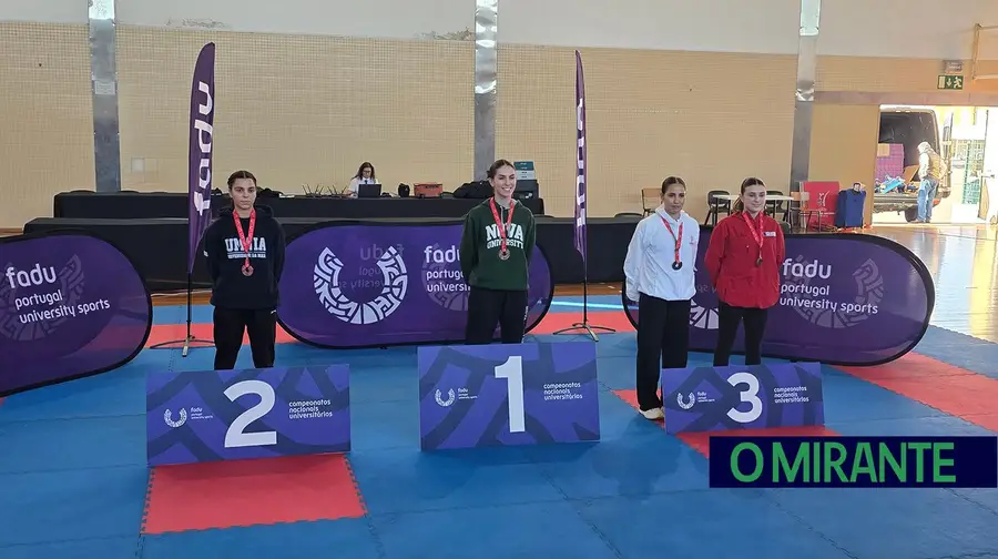 Atletas da Escola de Karate Shotokan Pedro Duarte conquistam título universitário e apuram-se para o Europeu