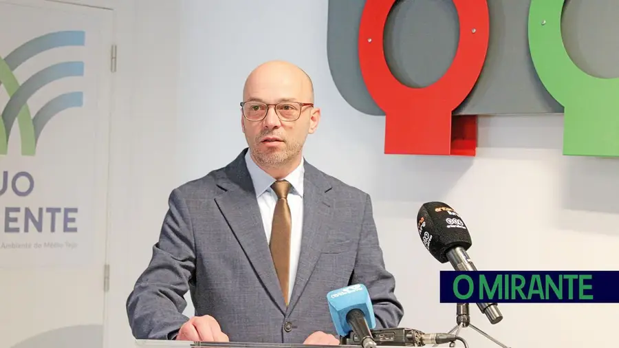 Munícipe questiona critérios da câmara para quiosques e esplanadas