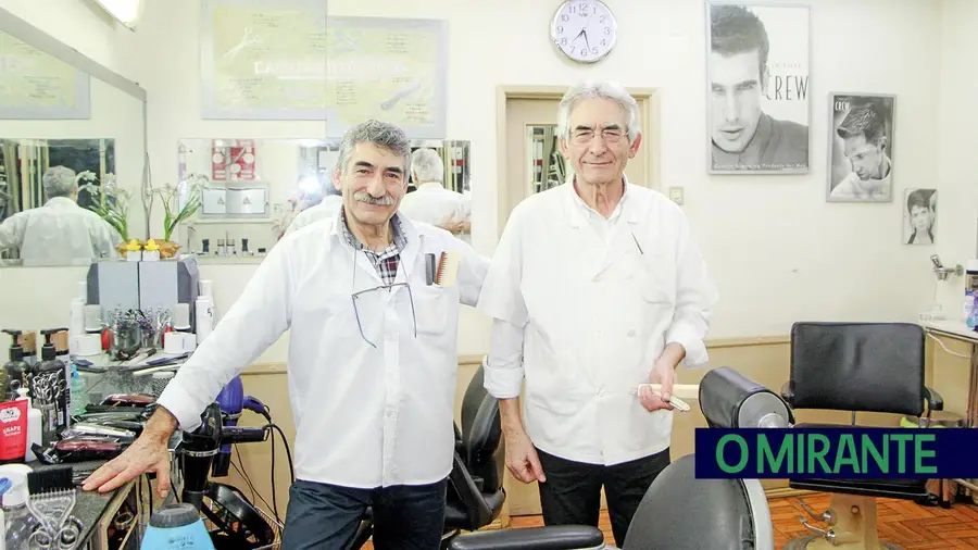 A barbearia mais antiga de Tomar continua nas mãos da mesma família