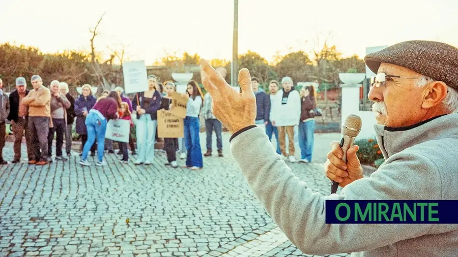 Vale das Mós saiu à rua contra a agregação e exige freguesia própria em Abrantes