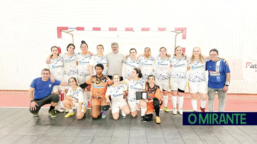 Liga de futebol feminino: muitos golos, empates e afirmações na 5ª jornada