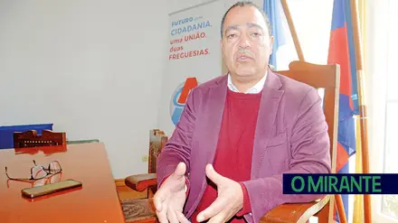 Junta de Alverca vive momento difícil e admite suspender festas para comprar equipamentos