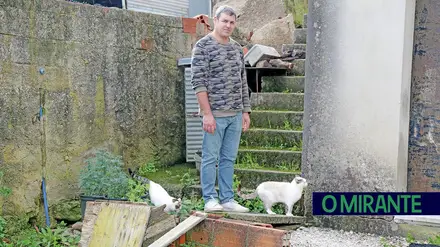 Marco Narciso perdeu tudo em poucas horas após derrocada da casa