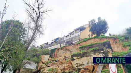 Concluída primeira fase de obras em talude que desalojou famílias Torres Novas 