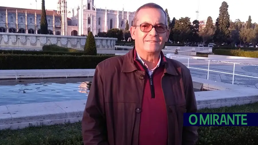 Salvaterra de Magos aprova voto de pesar por ex-autarca Francisco Caneira