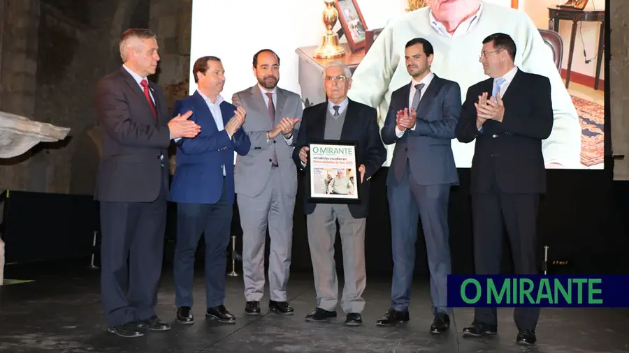 Prémio Personalidade do Ano Vida entregue ao coronel Joaquim Correia Bernardo