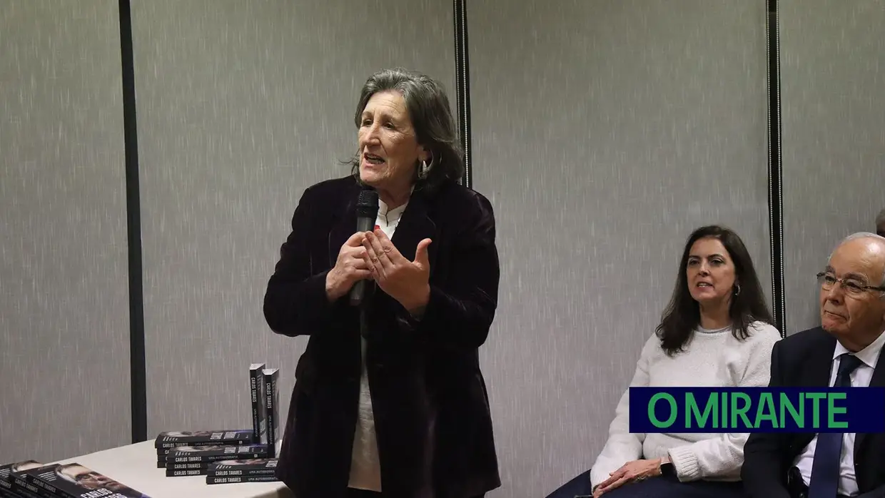 Gestor Carlos Tavares apresentou autobiografia na Póvoa de Santarém, freguesia onde tem casa