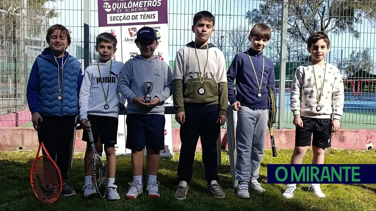 Tenistas do Ateneu Cartaxense em destaque em Almeirim