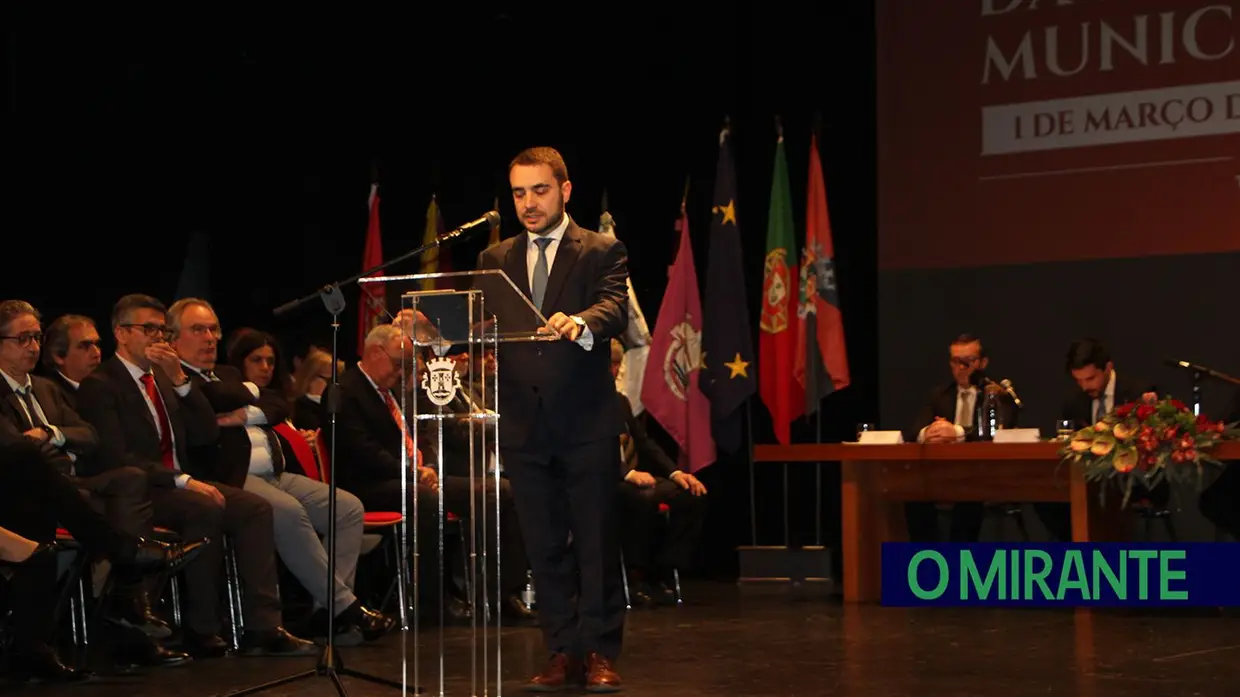 Tomar distinguiu voluntários que ajudaram a reconstruir o concelho no Dia da Cidade