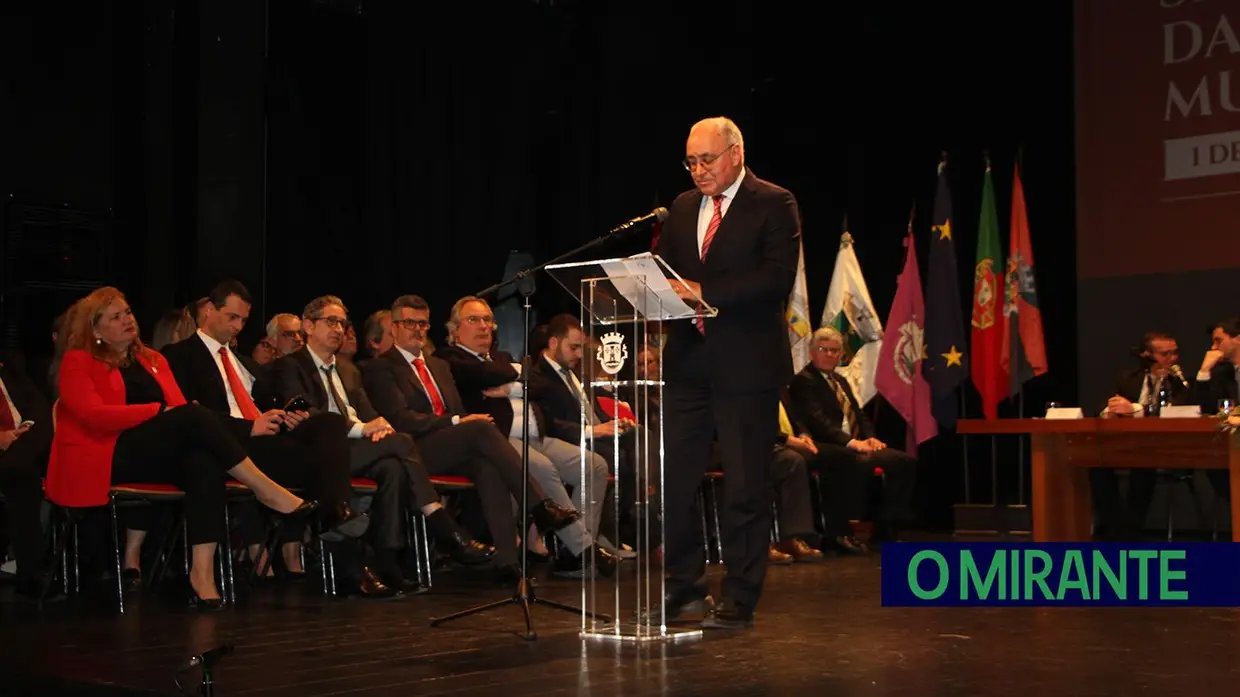 Tomar distinguiu voluntários que ajudaram a reconstruir o concelho no Dia da Cidade