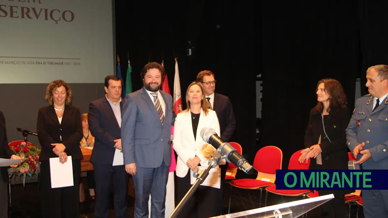 Tomar distinguiu voluntários que ajudaram a reconstruir o concelho no Dia da Cidade