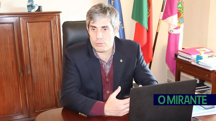 Conta de email do presidente do Cartaxo usada para enviar mensagem fraudulenta