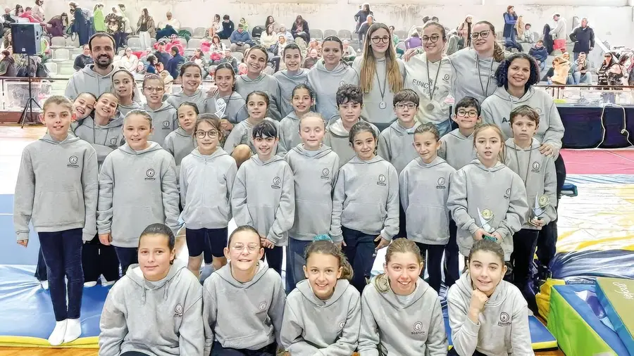 Ateneu Cartaxense com vários pódios em duplo mini trampolim