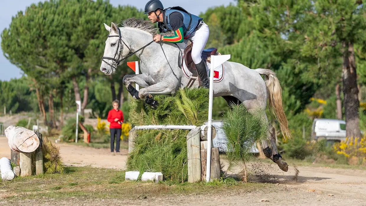 Spring Tour reúne cavaleiros internacionais na Mata do Duque